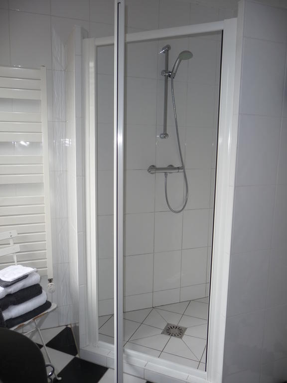 Bed&Breakfast Het Winterkoninkje Zuid-Scharwoude 客房 照片