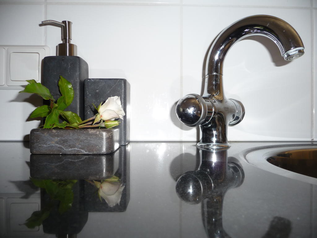 Bed&Breakfast Het Winterkoninkje Zuid-Scharwoude 客房 照片