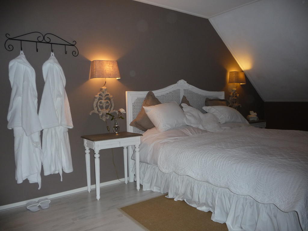 Bed&Breakfast Het Winterkoninkje Zuid-Scharwoude 客房 照片